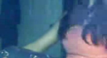 El cospla fácil de Elsa se convirtió en sexo lindo y tierno