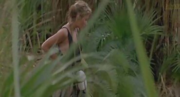 Chico intenta sexo fresco con rubia rusa con curvas