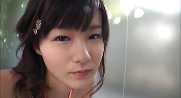 Sexo pov casero con una perra esbelta