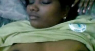 Linda chica follada por dos chicos