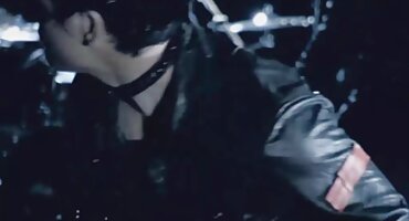 Sexo suave y apasionado de una pareja joven que se convierte en una follada anal