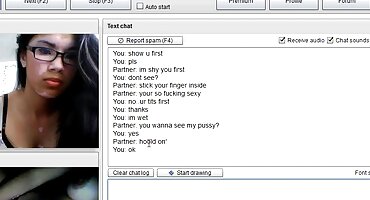 Hermosas lesbianas jóvenes se hacen gargantas profundas entre sí hone hon