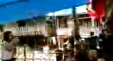 Skinn bionda rubia engaña a su amado con compañeros de banda