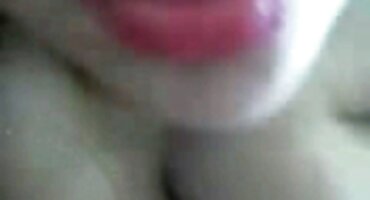 Nastuk Ukha estuvo de acuerdo con el mensajero con la boca y su ropa será devuelta a la tienda