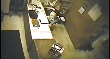 Hermano ruso se folla a hermana y se corre jugosa en las tetas