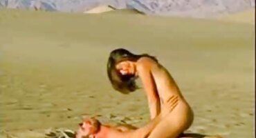 Hermosa pareja joven sexo con caricias orales y follando anal