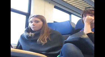 El chico se folló a su novia que chupó la polla antes de esto