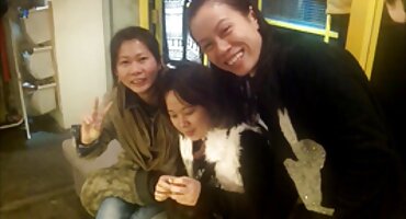 Un chico con un gran deseo se folla a una chica pelirroja y se corre en su boca