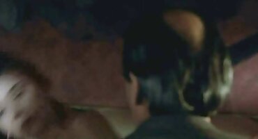 Hermano y hermana jugaron juegos íntimos y follaron imparcialmente