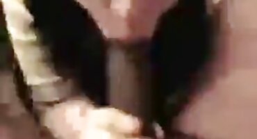 Esposa le encanta chupar la polla y obtener penetración coño