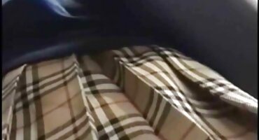 La masturbación de una chica desnuda es capaz de excitar a cualquiera