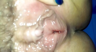 Linda chica en gran culo follada por un chico