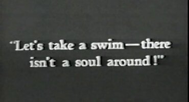 Joven follada chica con grandes tetas en el coño