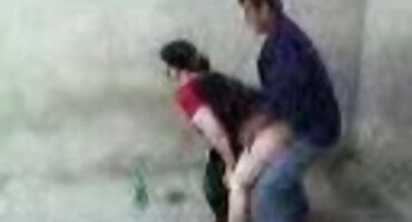 Si la mujer duerme y no folla, entonces esto debe arreglarse