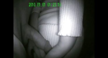 Joven morena es follada en el ano por su novio