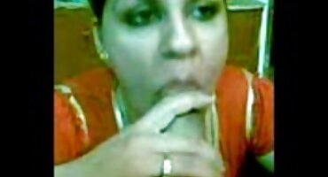 Tipo follando en todas las grietas con amante de pelo oscuro