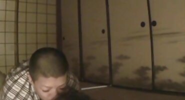 Alumnas rusas insaciables disfrutan del sexo salvaje con chicos