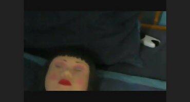 Perra joven recibe por primera vez una polla en su gran culo