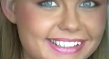 Alumna follada por un chico dos en una gorra barata